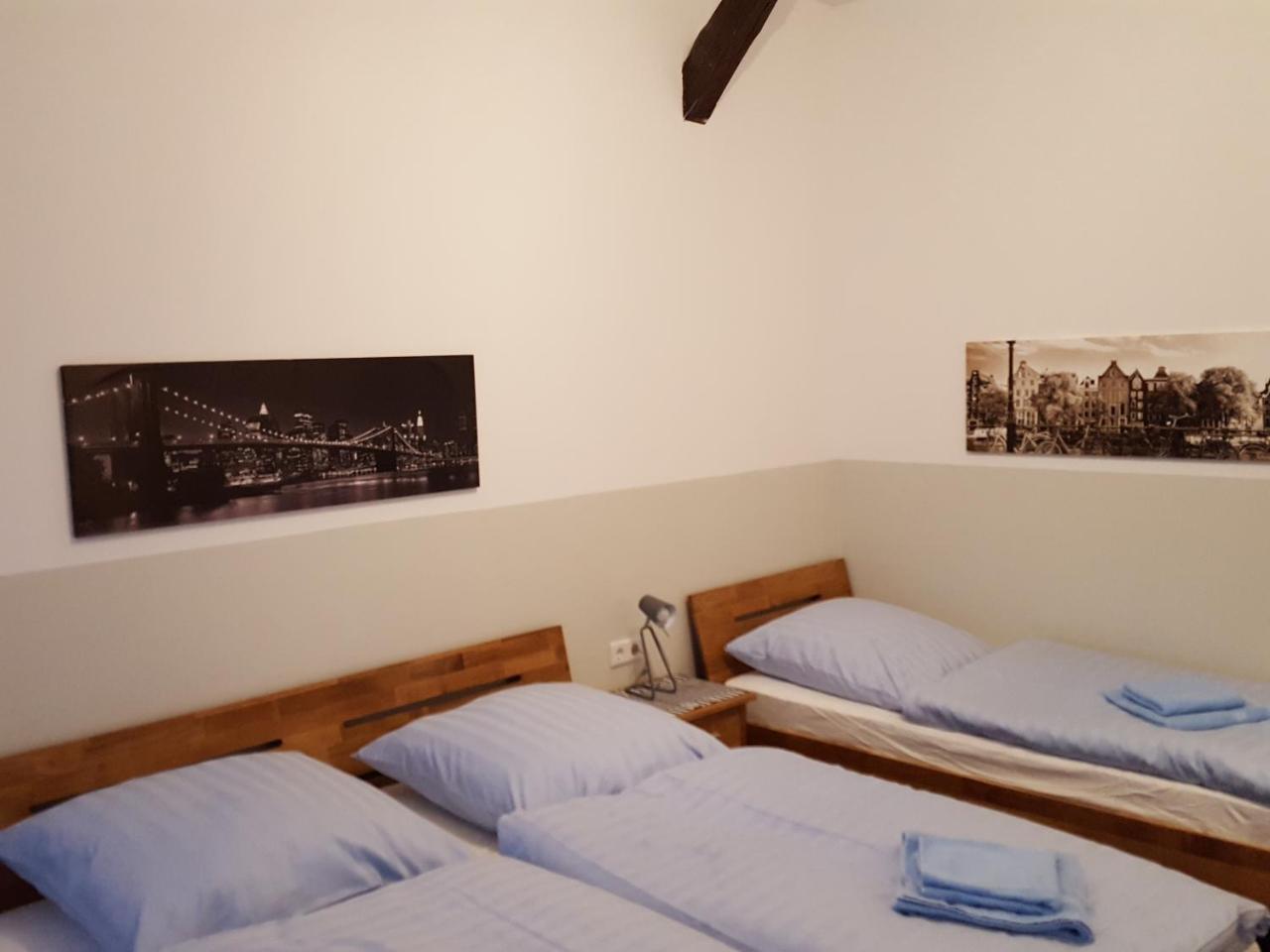 Goldener Anker Hotel Genthin Kamer foto